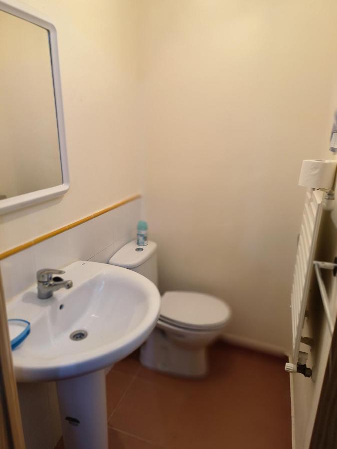 Duplex Con Jardin En Pirineos, Totalmente Equipado Apartman Villanúa Kültér fotó