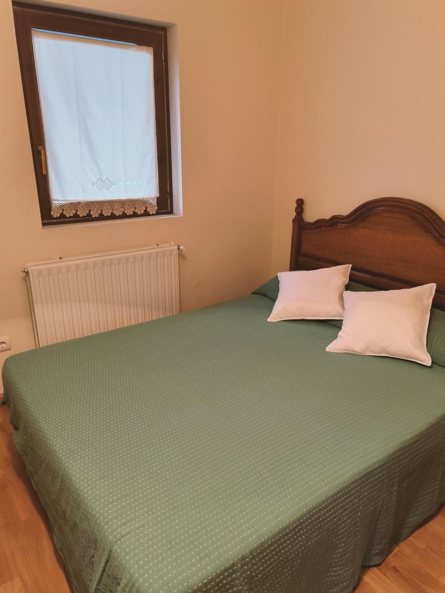 Duplex Con Jardin En Pirineos, Totalmente Equipado Apartman Villanúa Kültér fotó